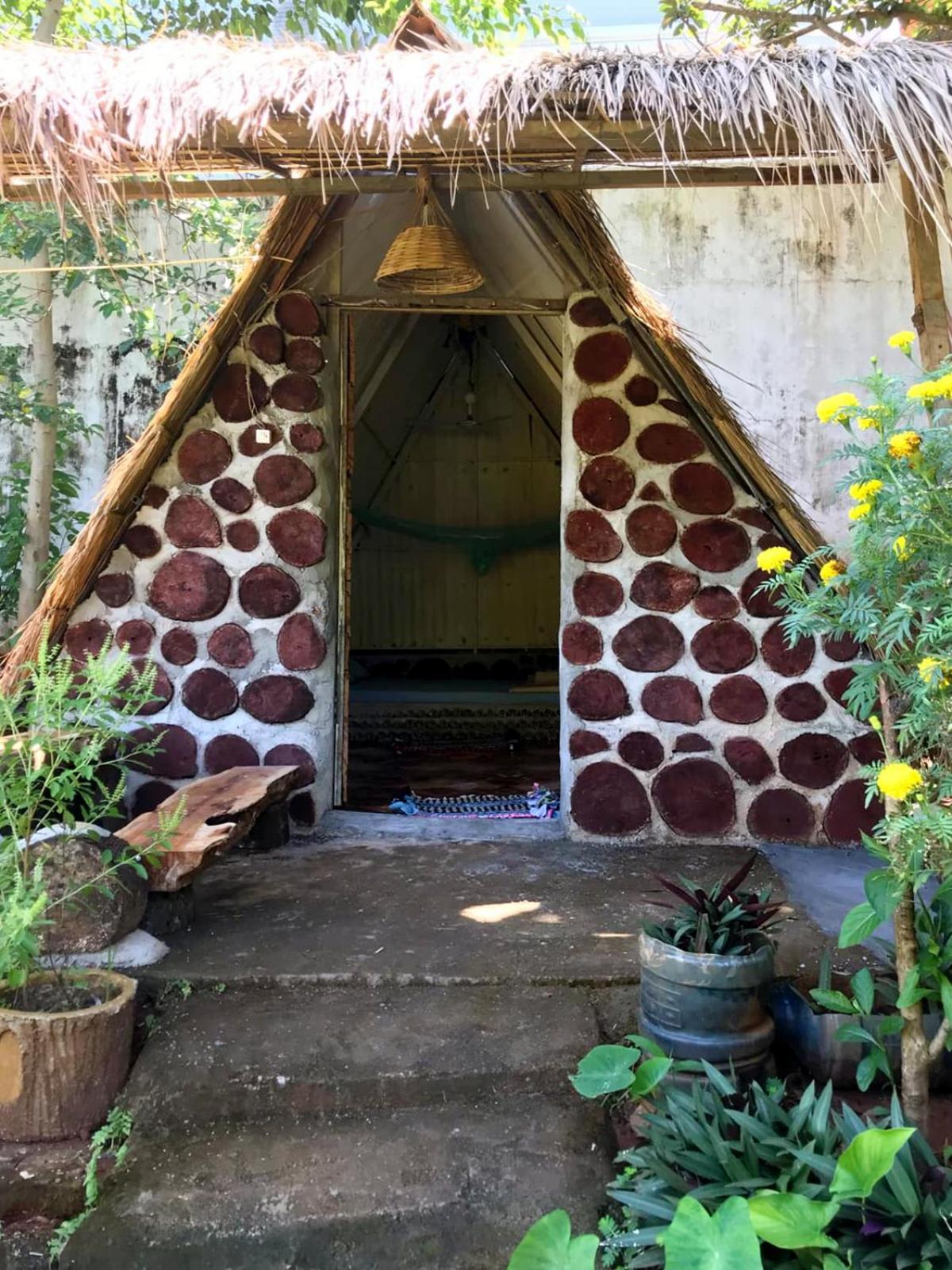 Backpacker Hostel And Jungle Trekking Banlung Eksteriør billede