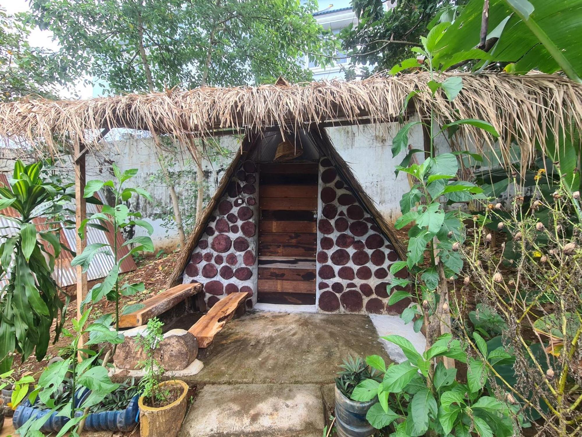 Backpacker Hostel And Jungle Trekking Banlung Eksteriør billede