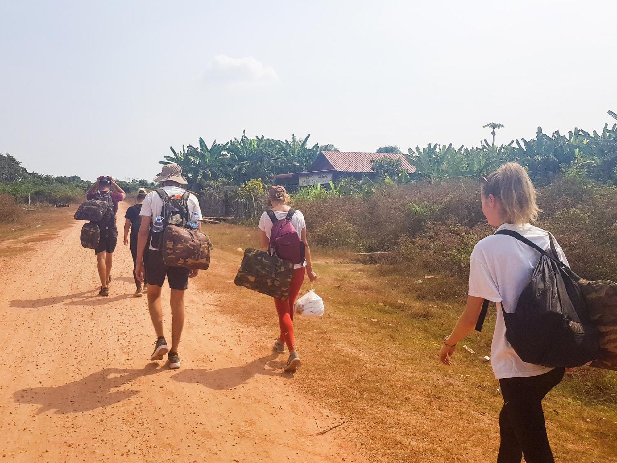 Backpacker Hostel And Jungle Trekking Banlung Eksteriør billede